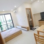 Trống lại chiếc phòng studio xinh xắn - view đẹp - ít chi phí