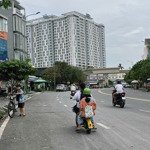 Bán đất thổ 100% ngay cổng đinh thị thi vạn phúc city,quốc lộ 13,thủ đức,83m2,giá 4,5 tỷ,sổ riêng