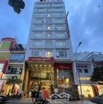 Siêu phẩm hotel bán mặt tiền lý tự trọng, quận 1. dt: 8x20m. kc 1 hầm 10 tầng. 500 triệu/th 150 tỷ