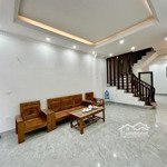 Bán nhà phố tại dịch vọng, 42m2