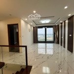 Chính chủ bán siêu phẩm duplex sunshine city ciputra 210m giá nhỉnh 17 tỷ.lh 0985 525 999