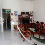 Bán nhà 2 tầng, 92,4m2 giá cực rẻ ngay trung tâm phường phú thuận quận 7