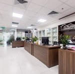 Bán gấp tòa nhà văn phòng hoàng quốc việt, nghĩa đô, cầu giấy 150m, 9 tầng thang máy có hầm, lô góc