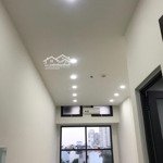 Bán gấp officetel ntcb 32m2 tại the sun avenue 2 tỷ- hàng hiếm