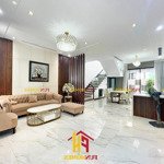 Liền kề cạnh hồ điều hoà vinhomes the harmony cho thuê đầy đủ nội thất hiện đại