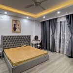 Nhà nguyễn đổng chi, cạnh vinhomes hàm nghi, 55m2 x 6 tầng x mt5m, phân lô, ô tô, giá chỉ 14,1 tỷ.