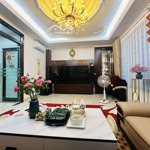 Nhà phân lô, ô tô tránh, khu vip cầu giấy, đường hoàng quốc việt, 75m2 x 6 tầng thang máy, 22,5 tỷ.