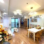 Chính chủ bán cắt lỗ 3 ngủ góc 110m2 time city, view 2 mặt thoáng, tầng trung, nhà đẹp. 0384819838