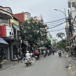 Mặt đường thiên lôi-chợ đôn -lê chân thông số ,vị trí đẹp.