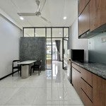 Căn hộ 1 phòng ngủ ban công rộng full nt tiện nghi 50m2, thành thái, quận 10