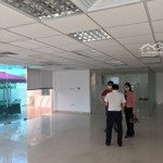 Cho thuê văn phòng toà pv oil 148 hoàng quốc việt diện tích: 75m2 - 110m2 - 300m2 - 420m2 giá 130k/m2/th