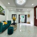 Bán nhà mới, hẻm ba gác, nguyễn văn đậu q.bt, 30m2, 1 trệt, 1 lầu, vào ở ngay.