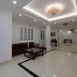 Bán nhà cực đẹp ngõ 275 âu cơ 160m2, 4 tầng, mặt tiền 8m. sổ đẹp, giá rẻ. tiện ở và đầu tư giữ tiền