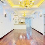 Bán căn hộ cc cao cấp royal city- q. đống đa -thiết kế sang trọng -tiện ích đẳng cấp 124m2- 12.5 tỷ