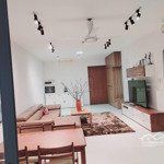 Chính chủ bán căn hộ toà d-130m2(4pn2vs),sẵn sổ,full nt chung cư mulberry lane giá tốt ,o975645309