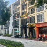 Duy nhất 1 căn shophouse starlake tây hồ tây,giá chỉ 500 tr/m nhận nhà kinh doanh, cho thuê ngay