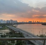 2 phòng ngủ - sẵn sổ hồng - view sông - gía 8,3 tỷ -tầng trung- liên hệ đi xem ngay