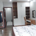 Cho thuê bt 4 phòng ngủ 5 vệ sinh 240m2 tại nine south estates, 28 triệu vnd