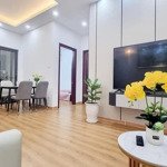 Bán căn 2 phòng ngủ70m2 nhà đẹp, có ban công toà xuân mai dương nội, hà đông.
căn hộ 2pn+ 2 vệ sinh nhà đẹp.