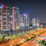 Bán căn góc 3 phòng ngủdiện tích168m2 ban công đông nam view hồ tây lotte võ chí công. full đồ