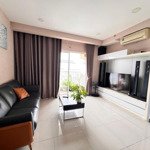 Bán căn hộ sunrise city 67m2, 2 phòng ngủ, có ban công 4met cực hiếm, có sổ giá tốt