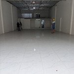 Nhà nguyên căn cấp 4, có gác, tiện làm kho xưởng. 8x20m. hẻm 8m đường phạm quý thích. 18tr/th