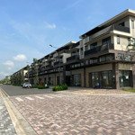 Bán shophouse trục 16m thông ra vịnh habour giá cực tốt chỉ với 5,4 tỷ