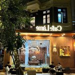 Cho thuê mặt bằng kinh doanh cafe phố nguyễn đình chiểu, vị trí rất đẹp view công viên thống nhất