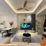 Bán căn hộ sky garden 3 phú mỹ hưng, 70m2, 3pn, 2wc - nội thất cao cấp, nhà mới, giá 5,4 tỷ