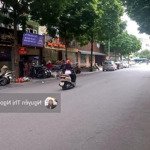 Bán nhà phường trung hoà ô tô tránh vào gara, kdvp, mặt tiền 6m, 6 tầng thang máy, giá 15.9 tỷ hiếm