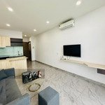 Căn hộ 1 phòng ngủ 1 vệ sinh(40m2) ở vạn phúc có ban công, full nội thất, gần bãi xe, sẵn vào ngay. giá chỉ 9 tr