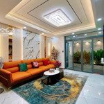 đầu tư chỉ với 4ty2 có ngay nhà trần văn đang, q3. 70m2, hđt 30tr/tháng. đường lớn thông thoáng