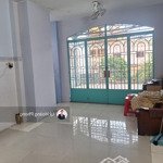 Bán gấp nhà 2 tầng sân vườn ô tô ngủ trong nhà - ngay phạm văn đồng - 250m2 - 38 triệuiệu/m2 - 9.5 tỷ