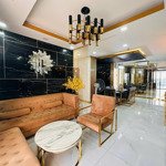 Cho thuê căn hộ 3 phòng ngủ 2 vệ sinh 117m2 tại the gold view, 22 triệu, q4, hcm - chính chủ uy tín