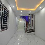 Bán nhà mới xây 7 tầng, có thang máy tại bắc từ liêm 8,2 tỷ (60m2) view công viên, ô tô đỗ cổng