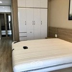 Chính chủ cần cho thuê nhanh căn hộ dockland dt 106m2, 3pn, 2wc, giá 14tr căn góc lh 0938607269