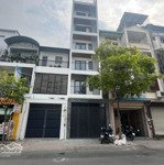 Bán nhà đường lê hồng phong, quận 10.diện tích: 5 x 22m. 1 trệt 4 lầu. hđt : 80 triệu/th. giá bán 30,5 tỷ