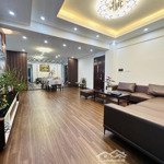 Bán chung cư việt hưng - lô góc tầng đẹp - view triệu đô - diện tích 110m, giá chỉ 4,895 tỷ