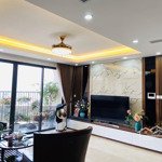 Chính chủ cần bán căn 3 ngủ tại vinhomes d''capitale,diện tích100m2, full nội thất, giá mềm