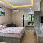 Bán tòa căn hộ 11 phòng đẹp 161m2 ngay cầu rồng sông hàn - phố chợ đêm sơn trà- giá tốt 16,5 tỷtl