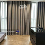 Cho thuê căn hộ sky villas- 148m2 lô góc - 2 view - full nội thất thiết kế- 4pn3wc - giá mềm