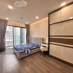 Cho thuê nhanh căn centery 3 phòng ngủ121m2 full nội thất + ô xe định danh - 25 triệu/tháng