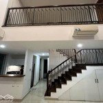 Chính chủ bán căn duplex 4 phòng ngủ 3 vệ sinh198m2 sổ hồng sẵn, công chứng ngay