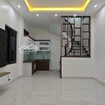 Nhà 32m2, 5 tầng vị trí đẹp, ngõ nông ô tô tận cửa, cách geleximco chỉ 50m