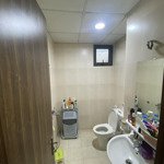 Bán căn hộ k35 tân mai, hoàng mai tòa no1b dt: 85 m2 3 ngủ, 2 vệ sinh. giá 5,6 tỷ lh 0983 873 848