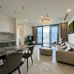 Cho thuê 2 phòng ngủvinhomes golden river view sông landmark giá bán 29 triệu/th