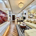 Chính chủ cần bán căn hộ 4 phòng ngủchung cư dophil plaza diện tích 133m2 full đồ luxury cao cấp giá bán 9tỷ