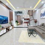 Nhà mặt tiền gần ngay trường đại học, giá rẻ 980 triệu/80m2 tại đông hoà, dĩ an