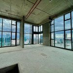 Penthouse lớn nhất opera 437m2. trần cao 6m2 kèm sân thượng