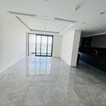 Cho thuê căn hộ sunshine diamond river, 136m2, giá 15tr nhà mới 100%, free pql, 2pn,2wc